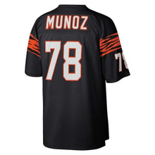 Load image into Gallery viewer, Anthony Munoz Cincinnati Bengals Mitchell &amp; Ness 1989 Retired Player Jersey - Black 2018/2019
