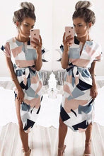 Load image into Gallery viewer, Long Floral Print Maxi Dress